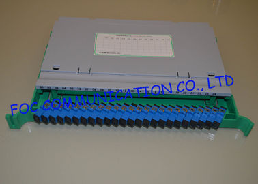 Fiber Optic Splice Module การออกแบบที่กะทัดรัดสำหรับ Adapters และ Pigtails ที่จัดเก็บ