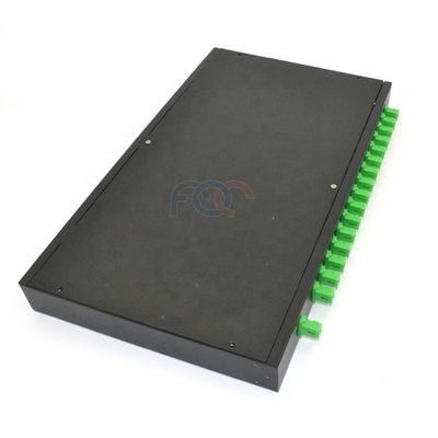 CATV LAN LSZH ไฟเบอร์แยก PLC แผงแพทช์ SC APC Rack Mount