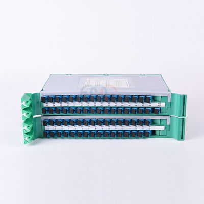 FTTH พาเลทไฟเบอร์แยก PLC 1650nm 19 &quot;Rack Mount 1x64 SC UPC