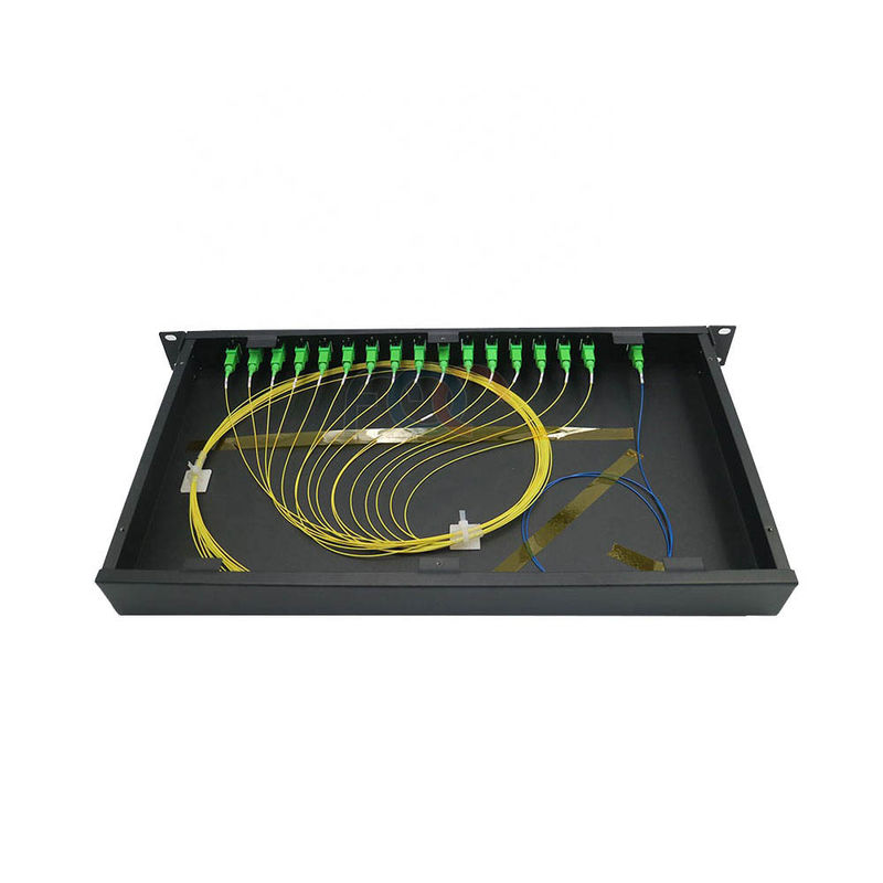 1x16 FTTH แยก PLC แบบพาสซีฟ 1 RU 19 &quot;Rack Mount SC APC Low PDL